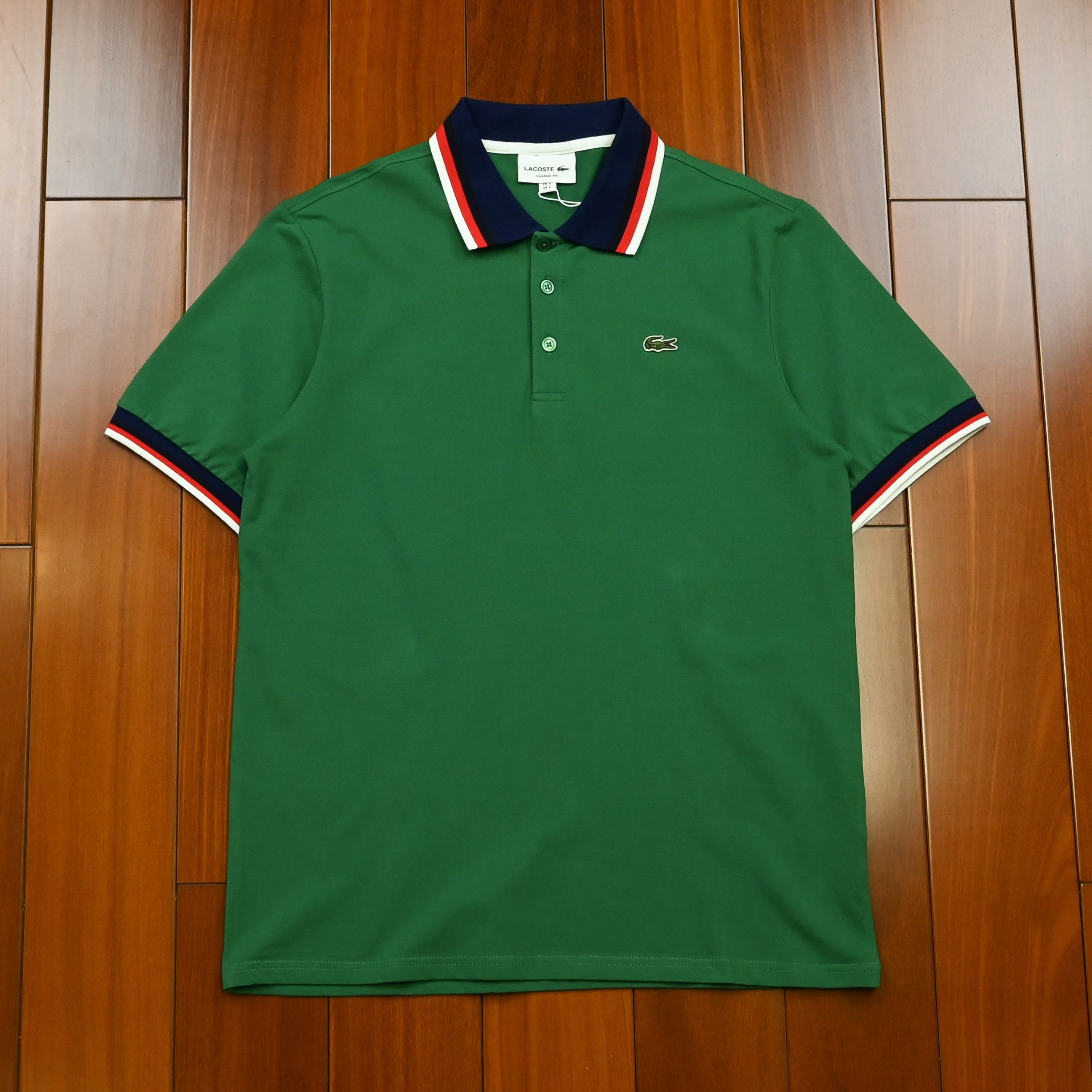 Polo Lacoste Clássica com Tipping