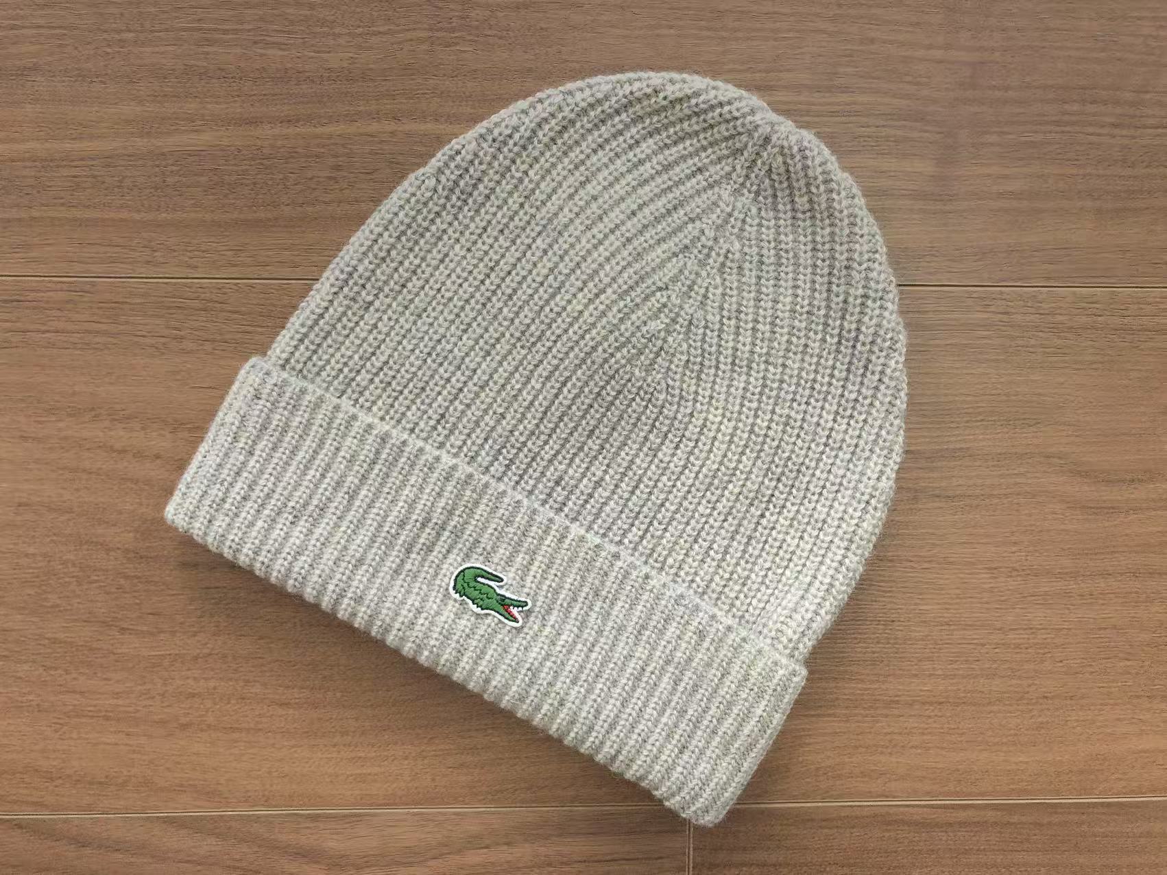 Gorro Lacoste Unissex em Malha canelada