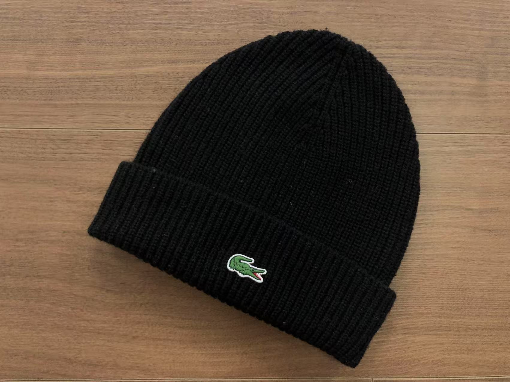 Gorro Lacoste Unissex em Malha canelada
